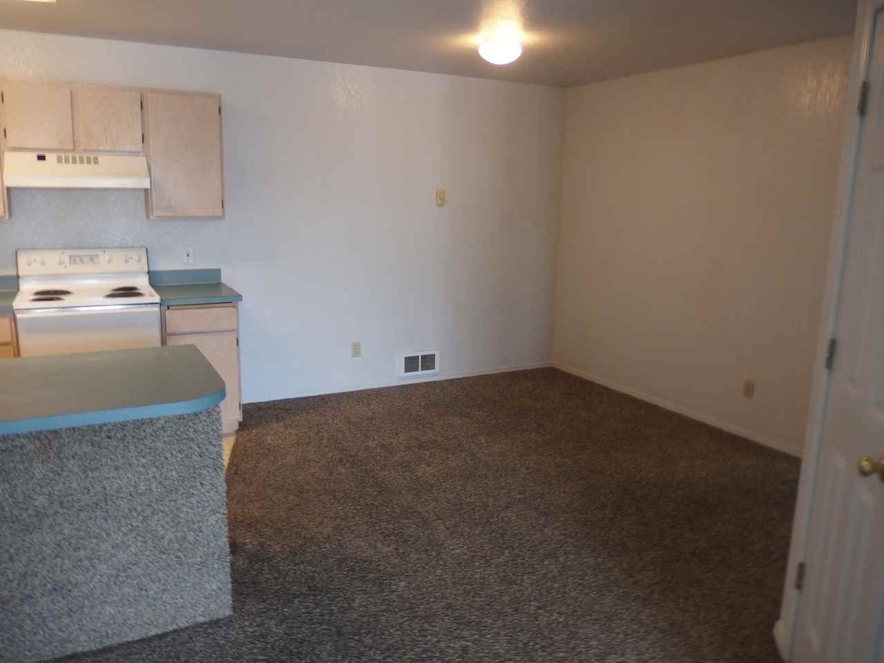 Northwood Apartments-1435 - Photo 4 of 21