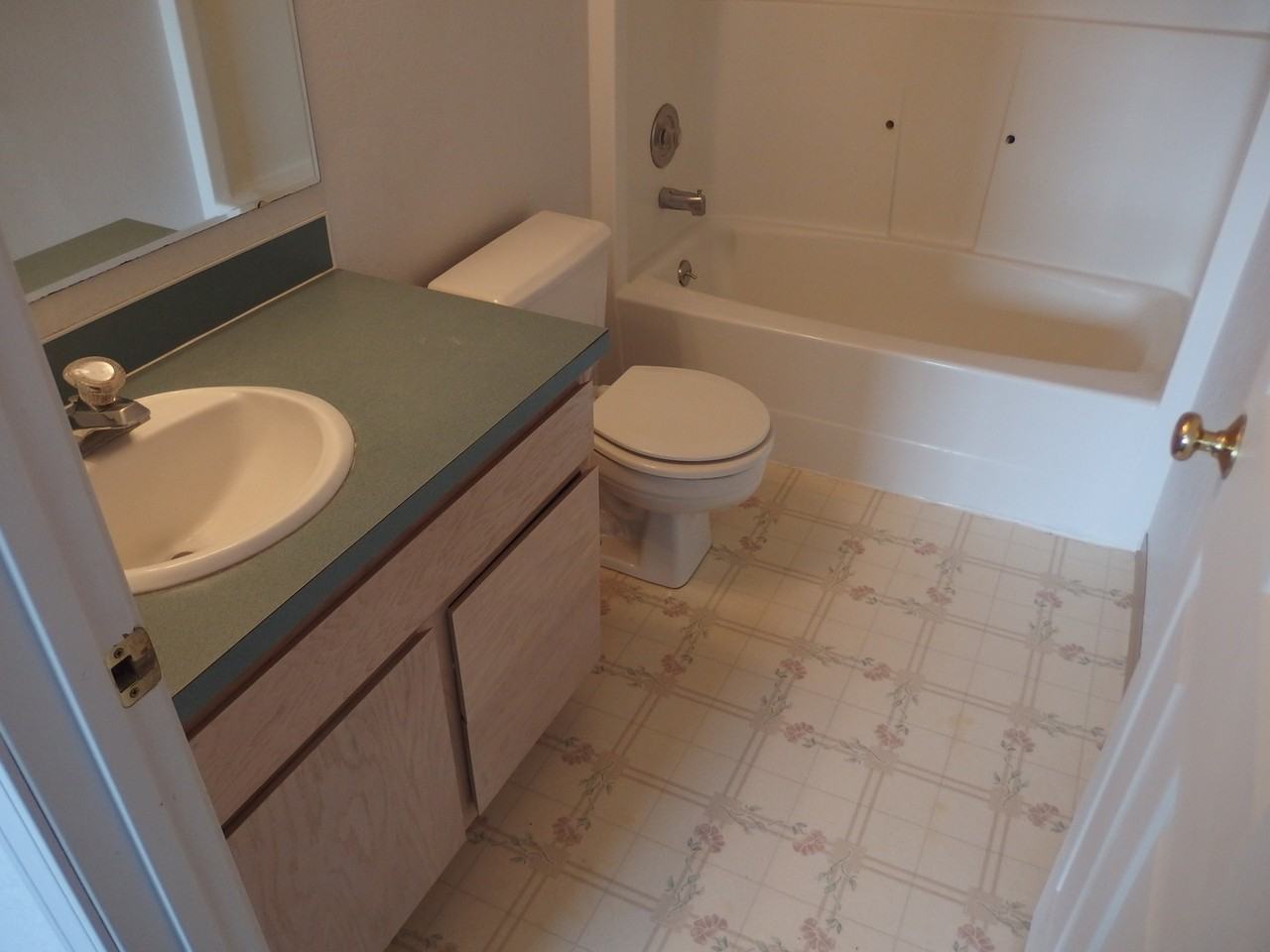 Northwood Apartments-1435 - Photo 5 of 21