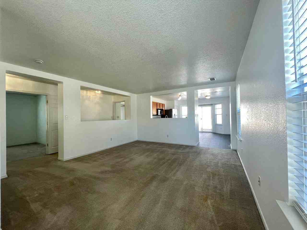 2523 Angel Dr Nw - Photo 2 of 11