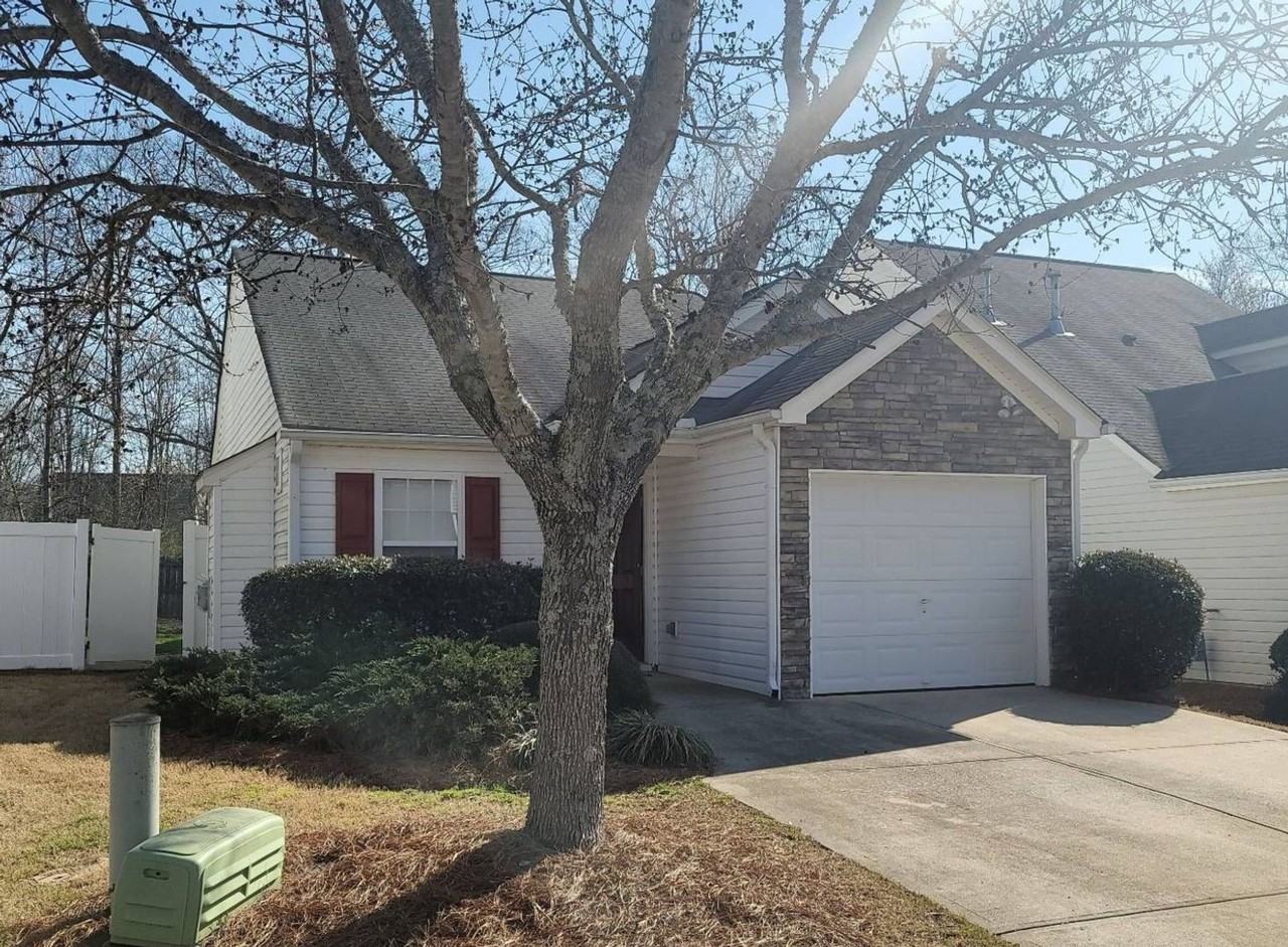 180 Ilex Dr