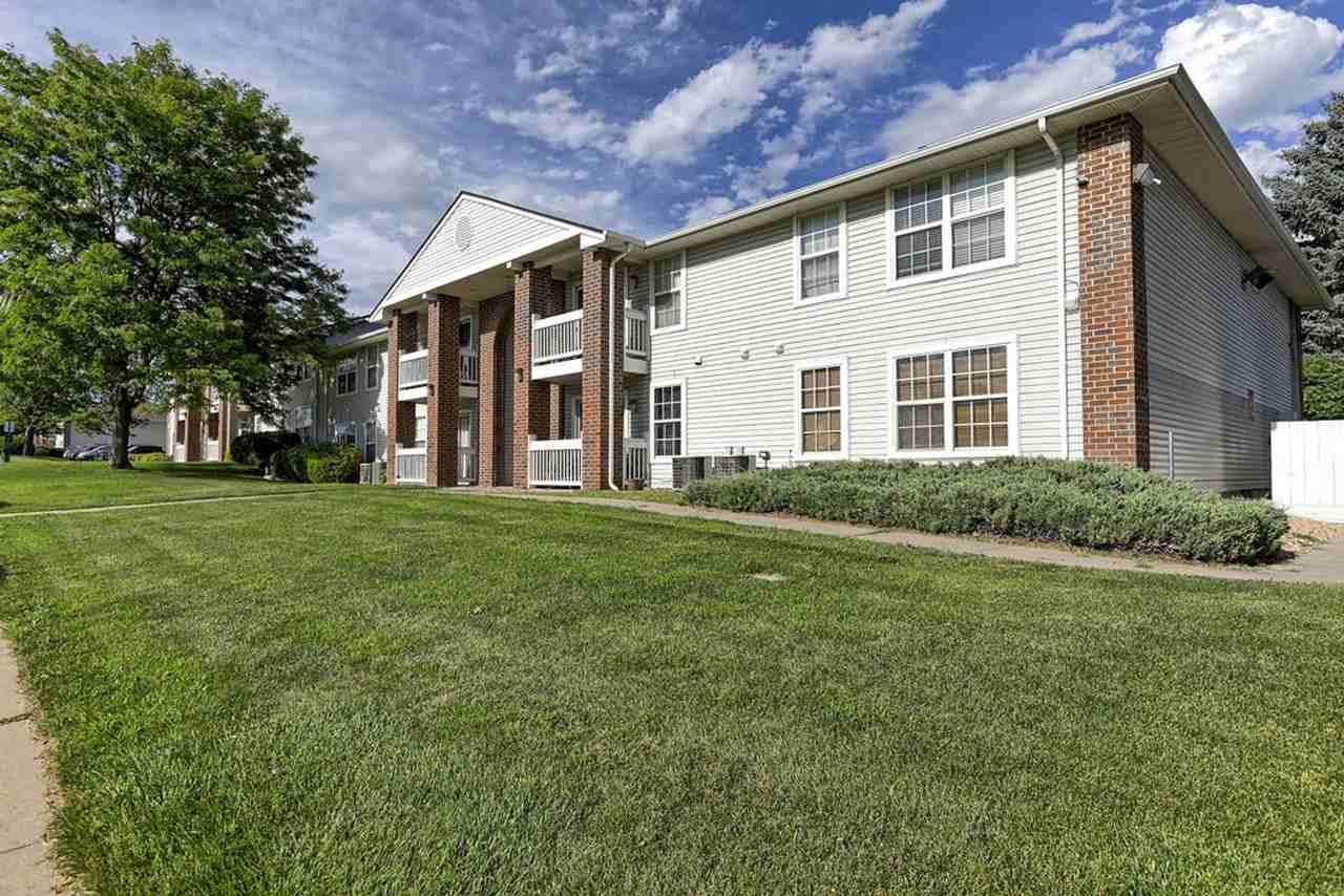 2856 17th Ave #103 - Photo 4 of 50