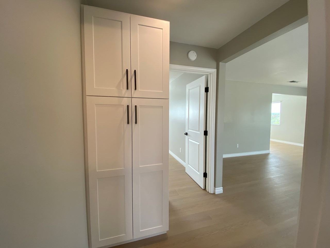 1401 Montgomery Dr - Photo 7 of 16