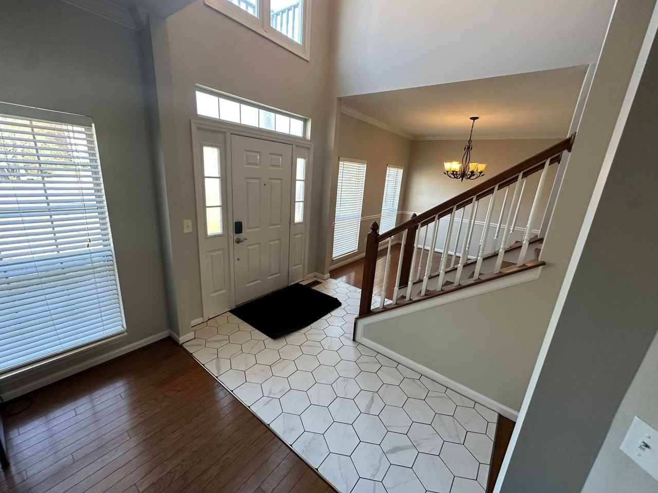 2402 Brookstone Pl - Photo 2 of 23