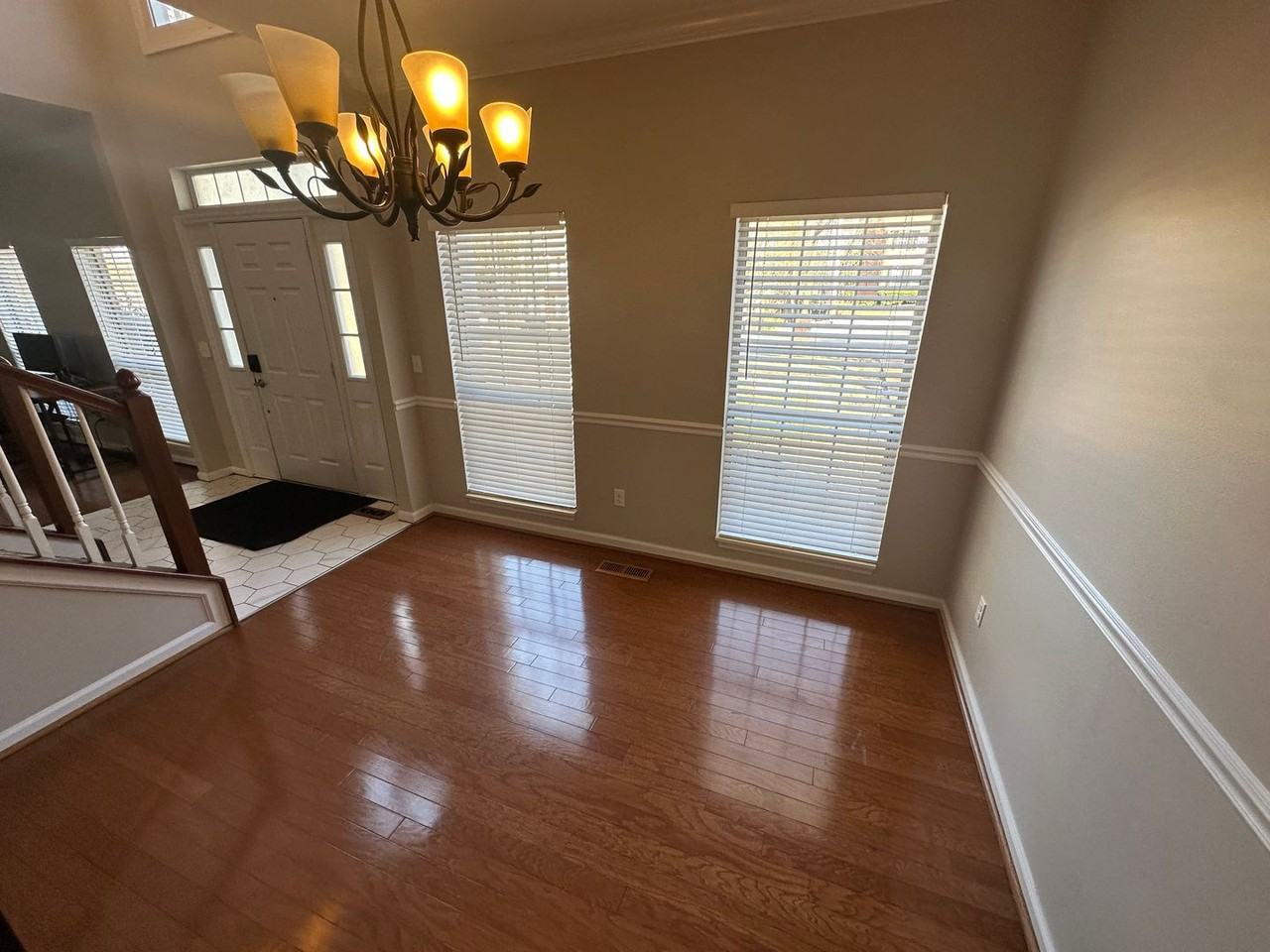 2402 Brookstone Pl - Photo 3 of 23