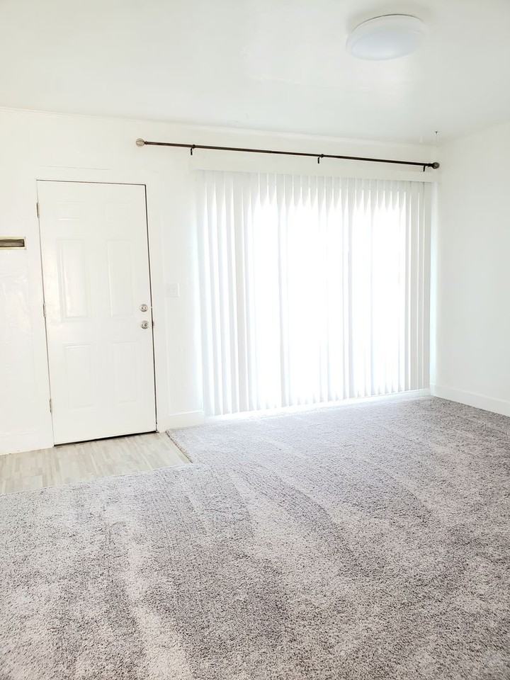 627 S Mission St - Photo 5 of 20