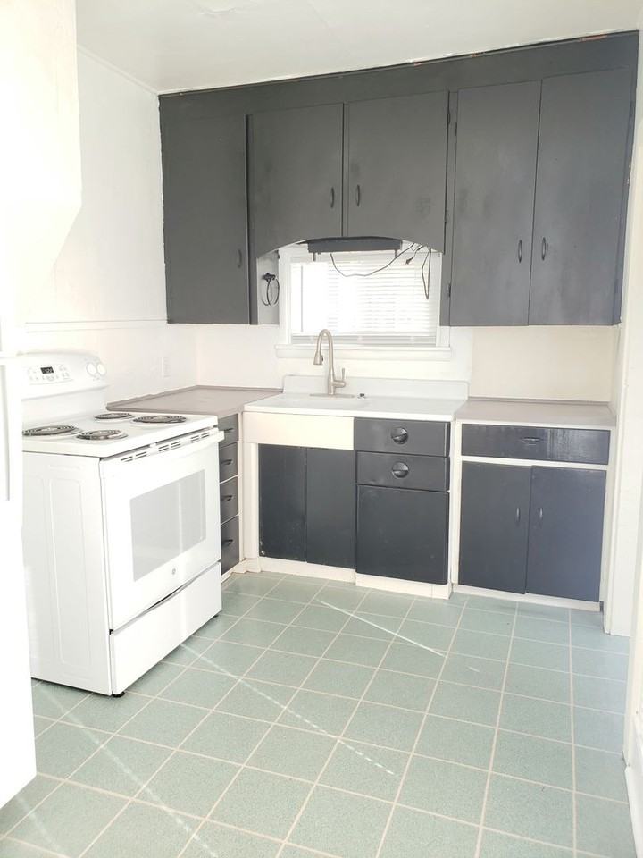 627 S Mission St - Photo 6 of 20