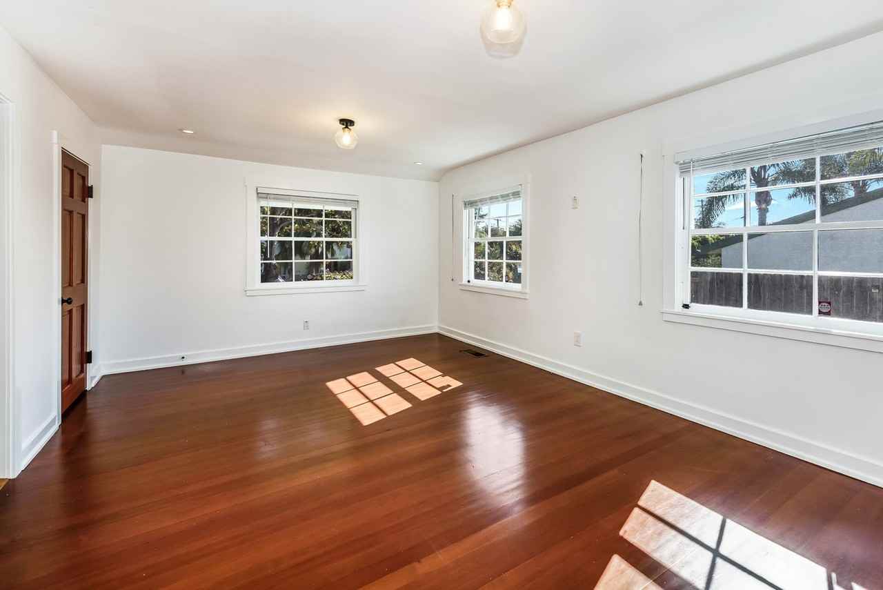 2212 Elise Way - Photo 6 of 22