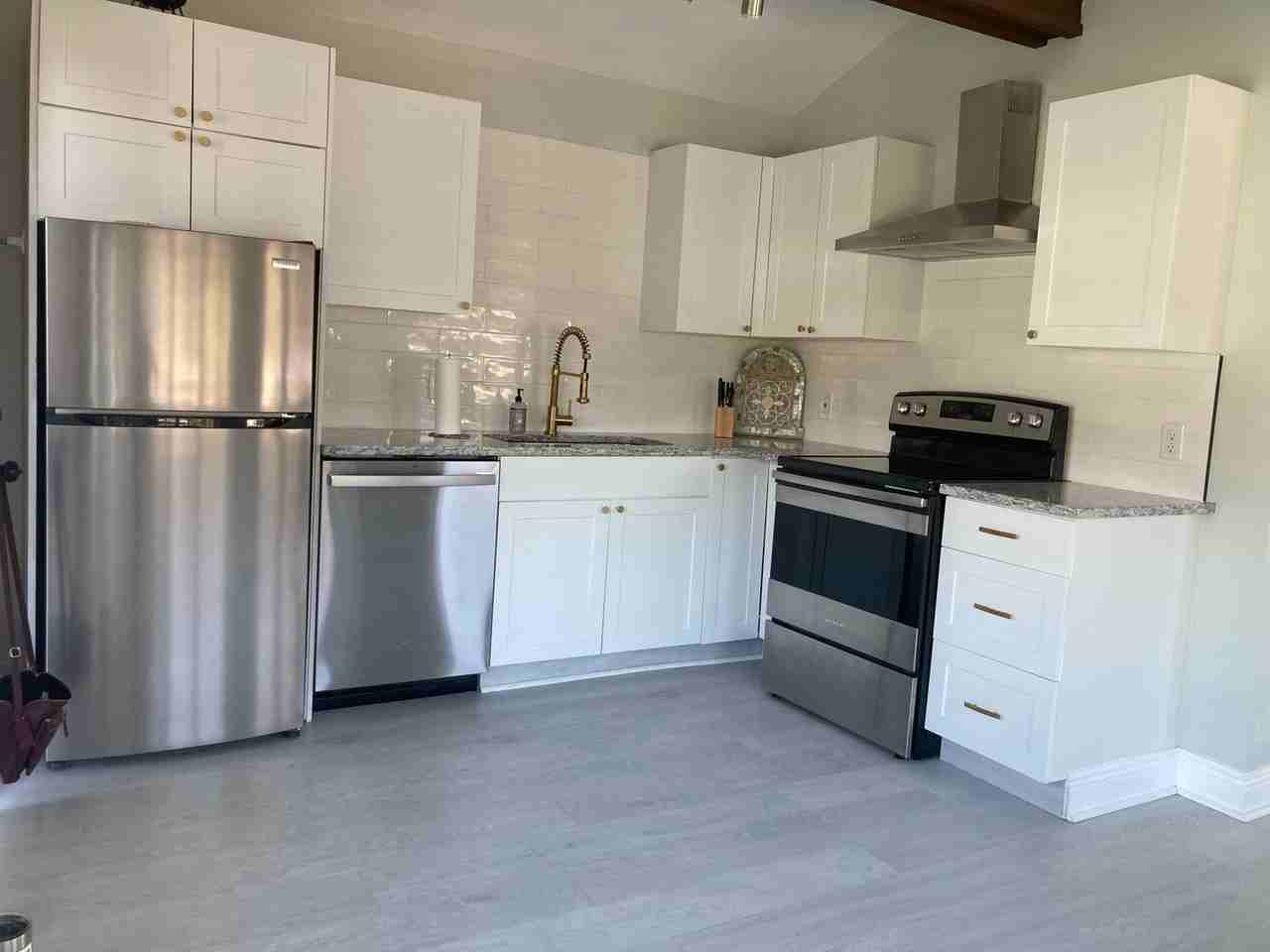 634 Cypress St - Photo 2 of 17