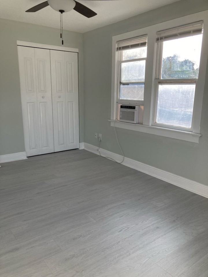 634 Cypress St - Photo 7 of 17