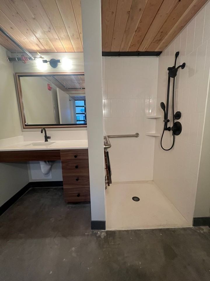 122 5th St - Photo 3 of 17