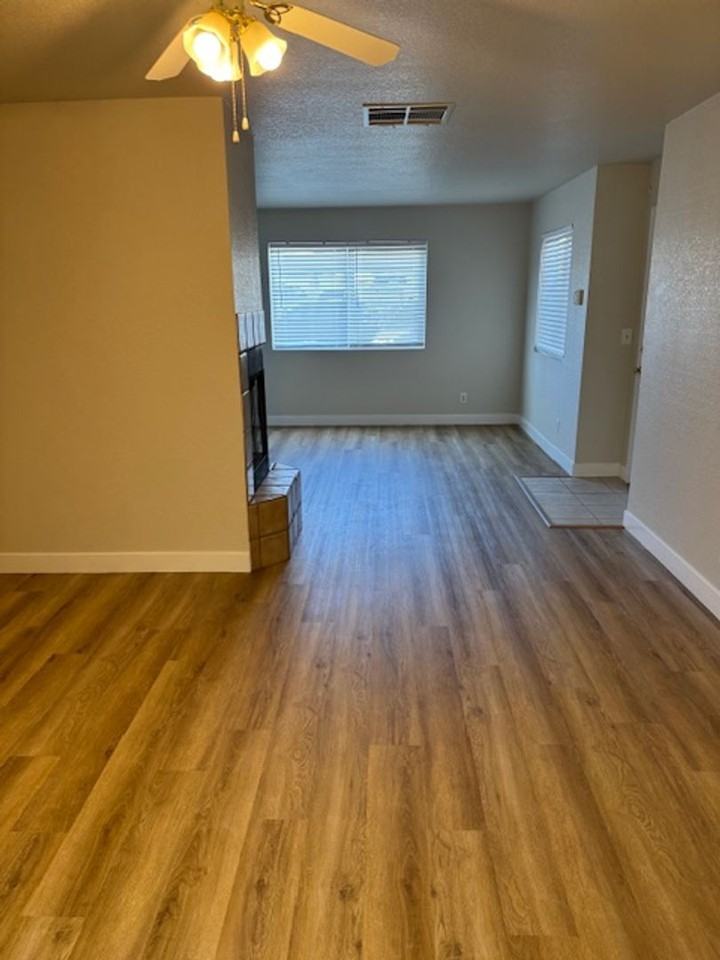 1980 Las Palmas Ln #159 - Photo 5 of 28