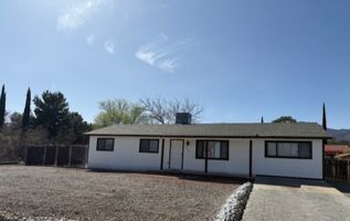 featured image of 1324 S Ocotillo Dr