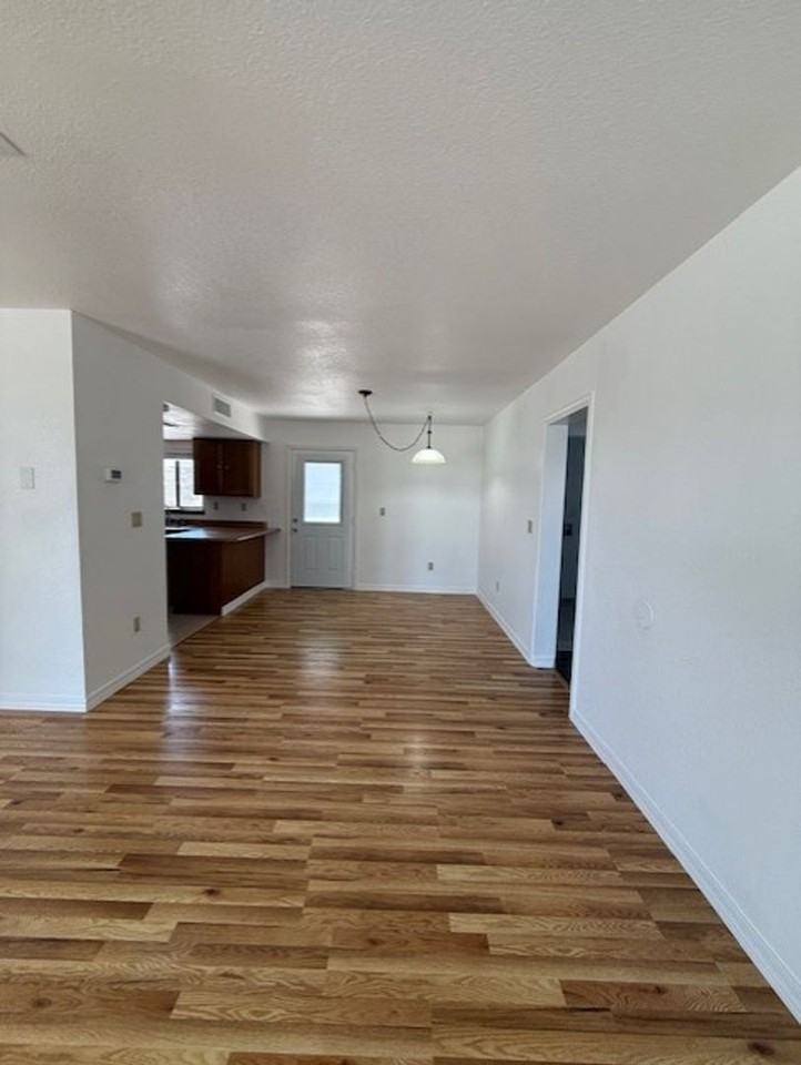 1324 S Ocotillo Dr - Photo 3 of 17