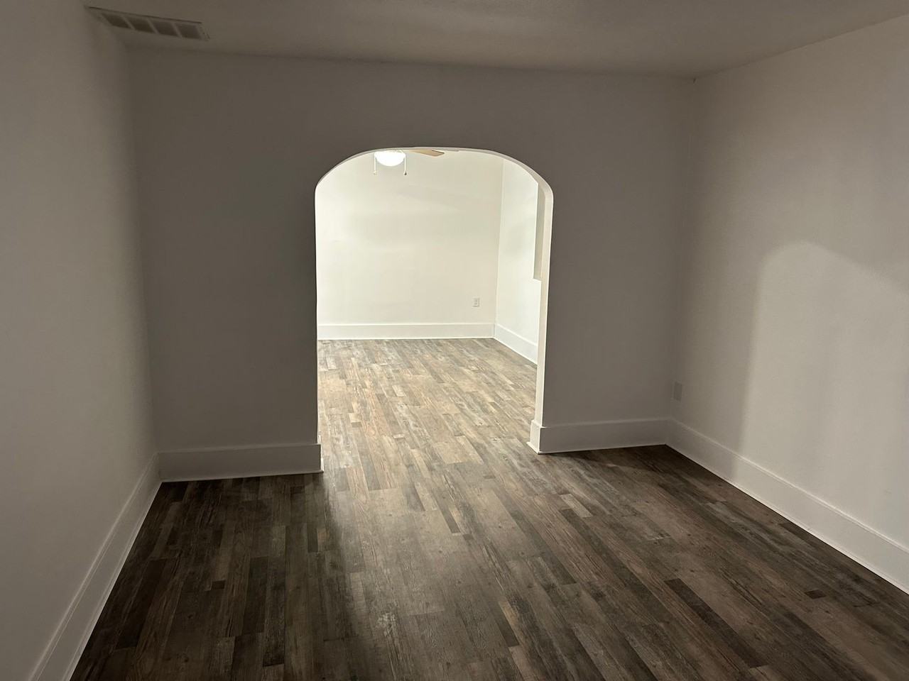 263 Fairview St - Photo 3 of 13