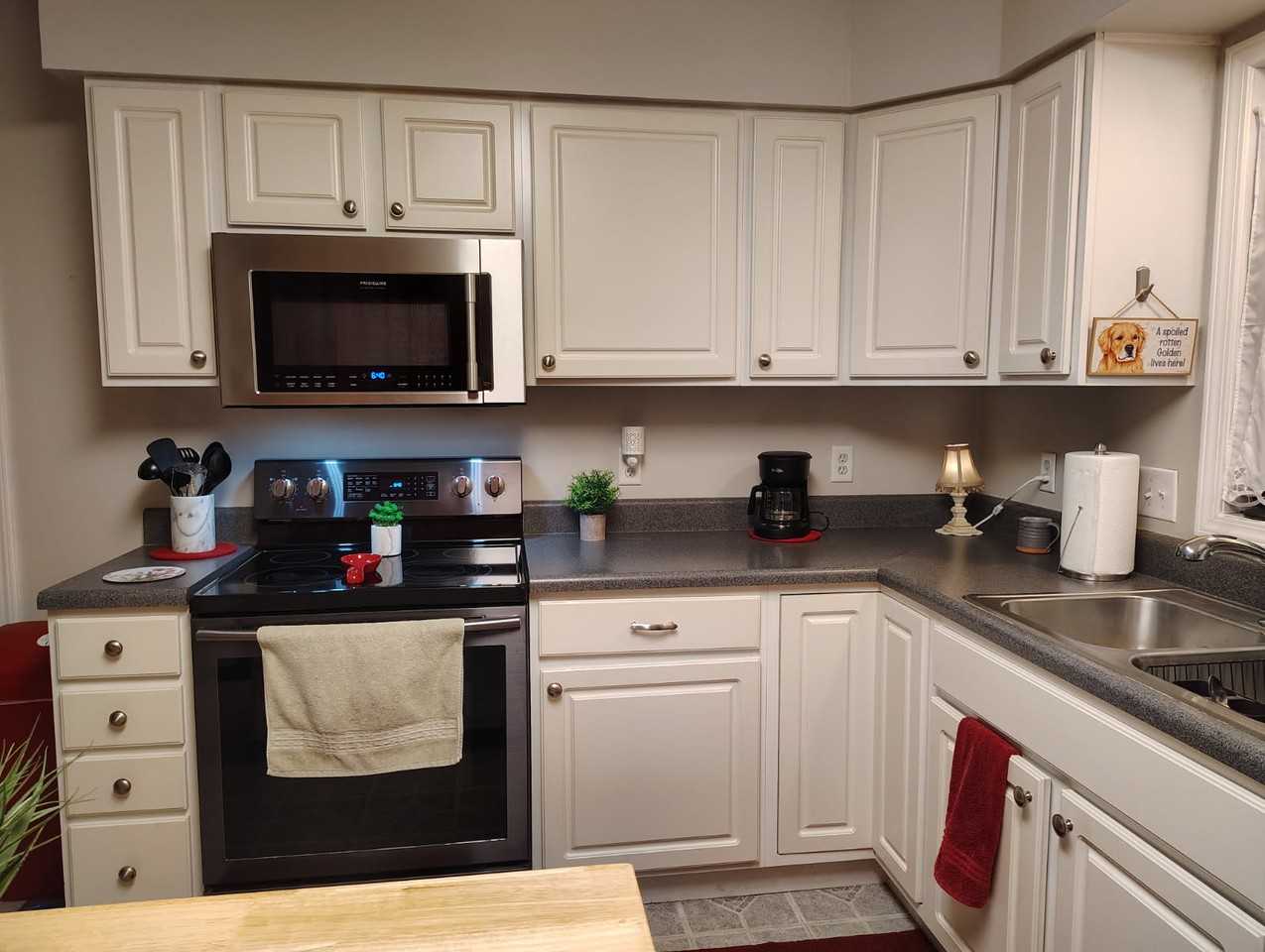 111 Loch Haven Rd #111 - Photo 3 of 20