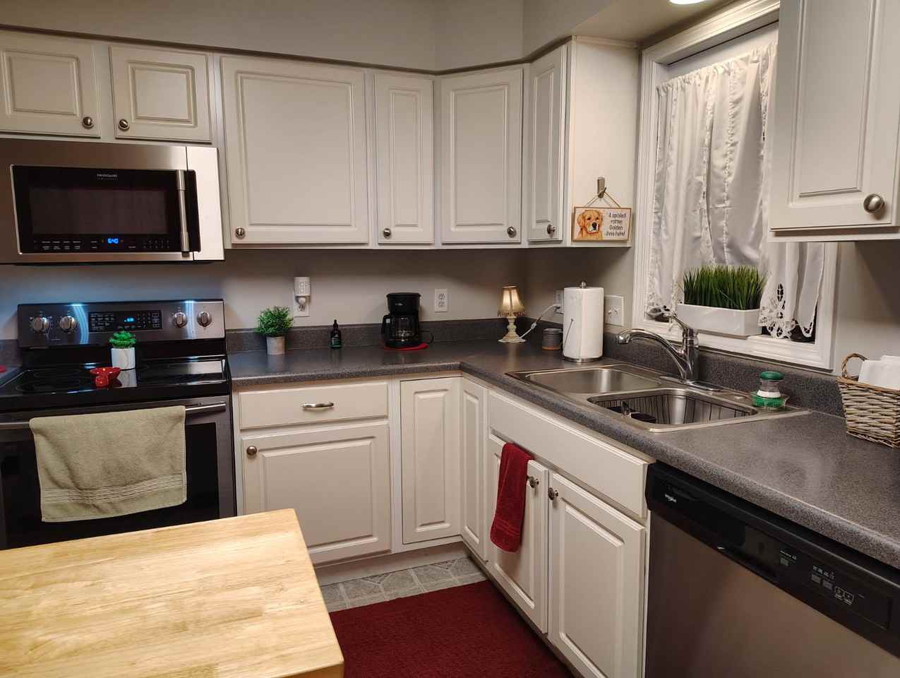 111 Loch Haven Rd #111 - Photo 4 of 20