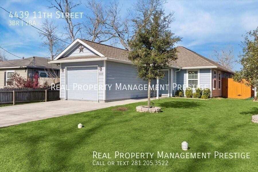 4439 11th St - Photo 2 of 15