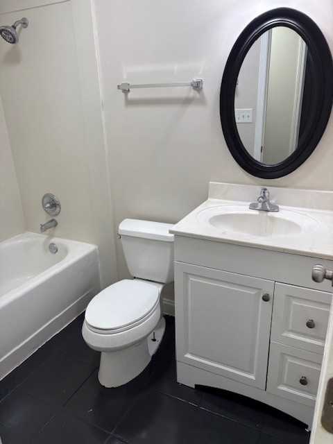 715 Lake Mill Ln #NA - Photo 3 of 14