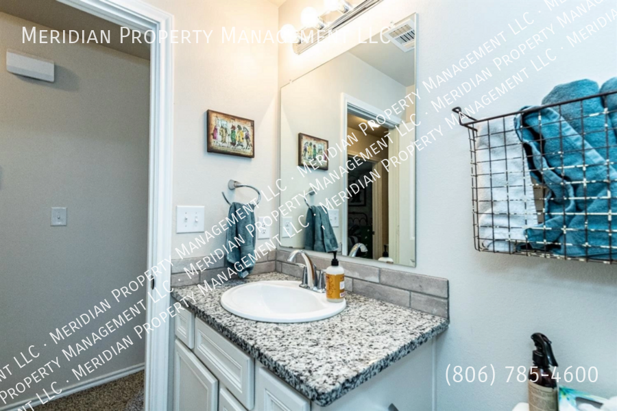 7456 104th St - Photo 3 of 16