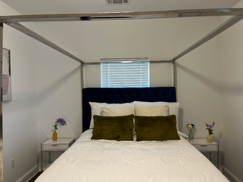 2433 Almonaster Ave #2433 - Photo 3 of 10