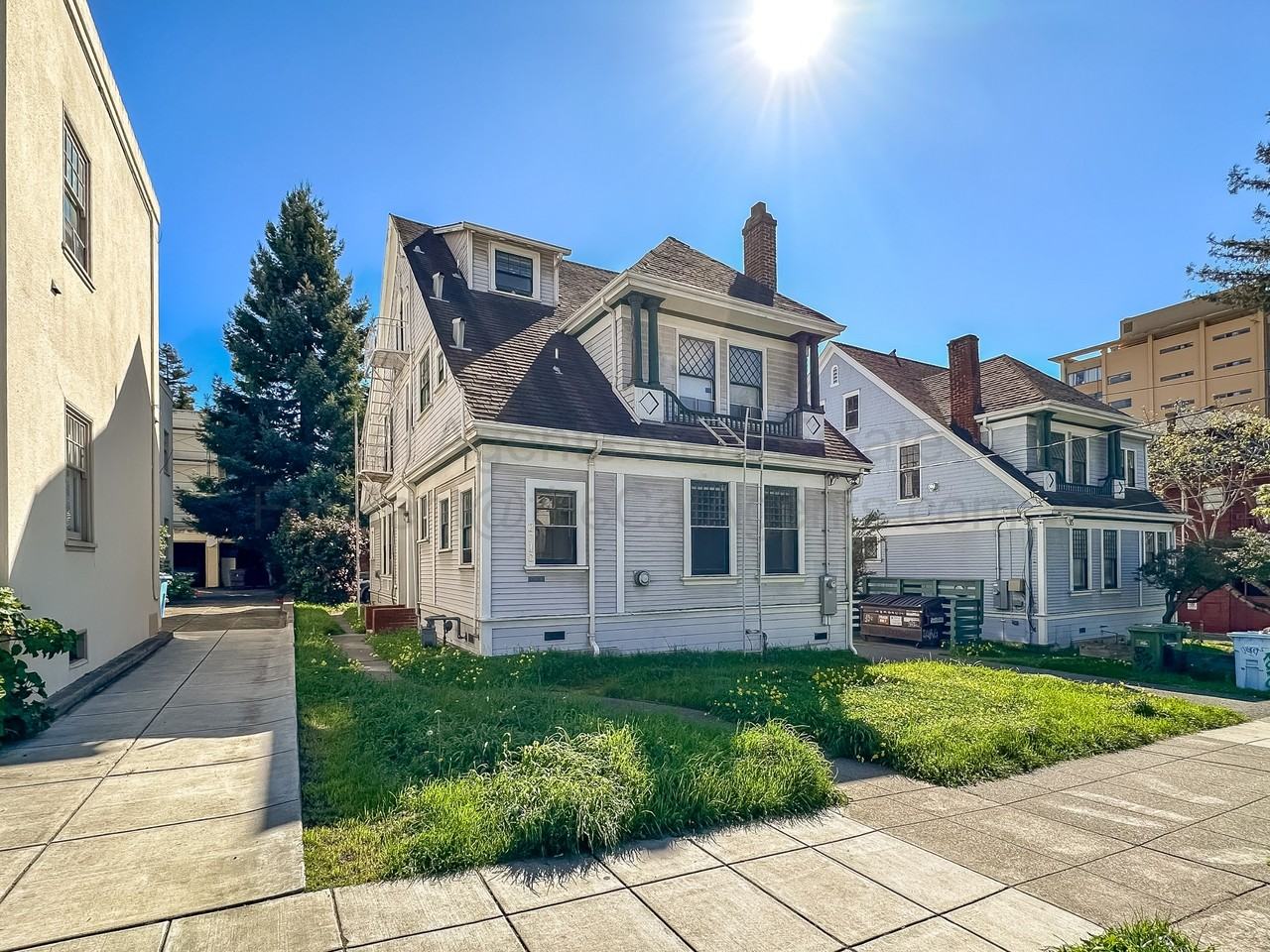 2710 Haste St - Photo 6 of 19