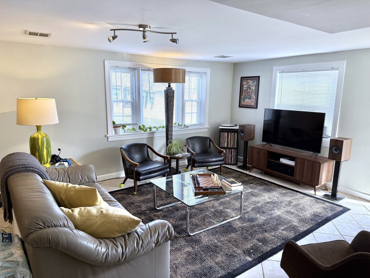 Dice St - Photo 3 of 13