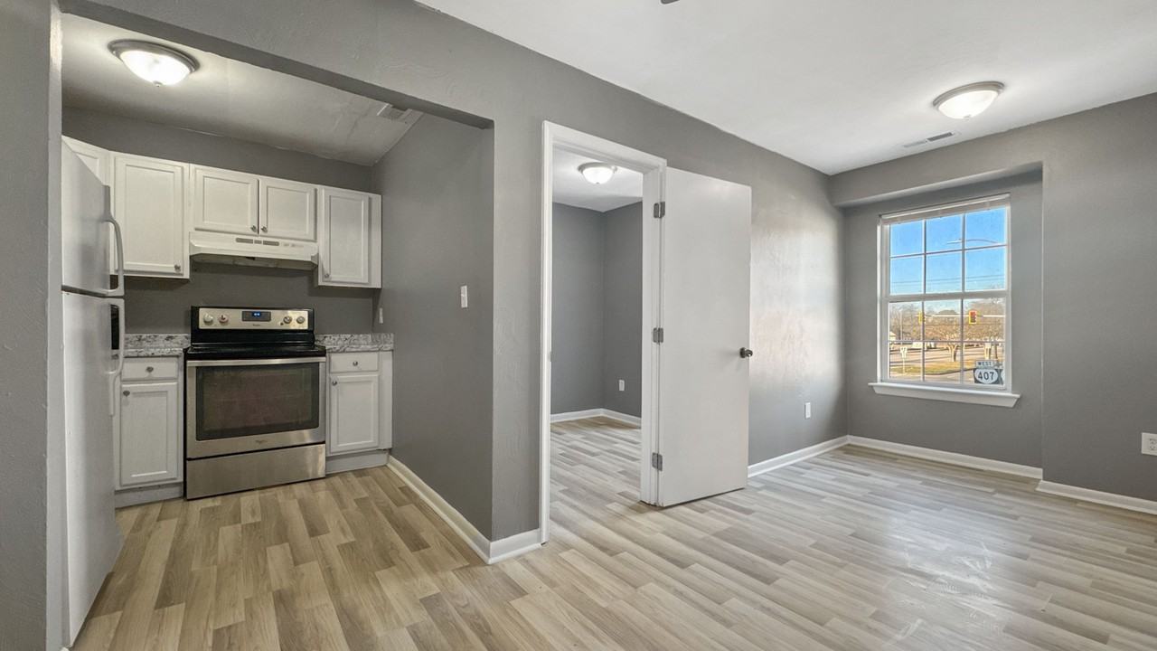 1100 Wilson Rd - Photo 2 of 20