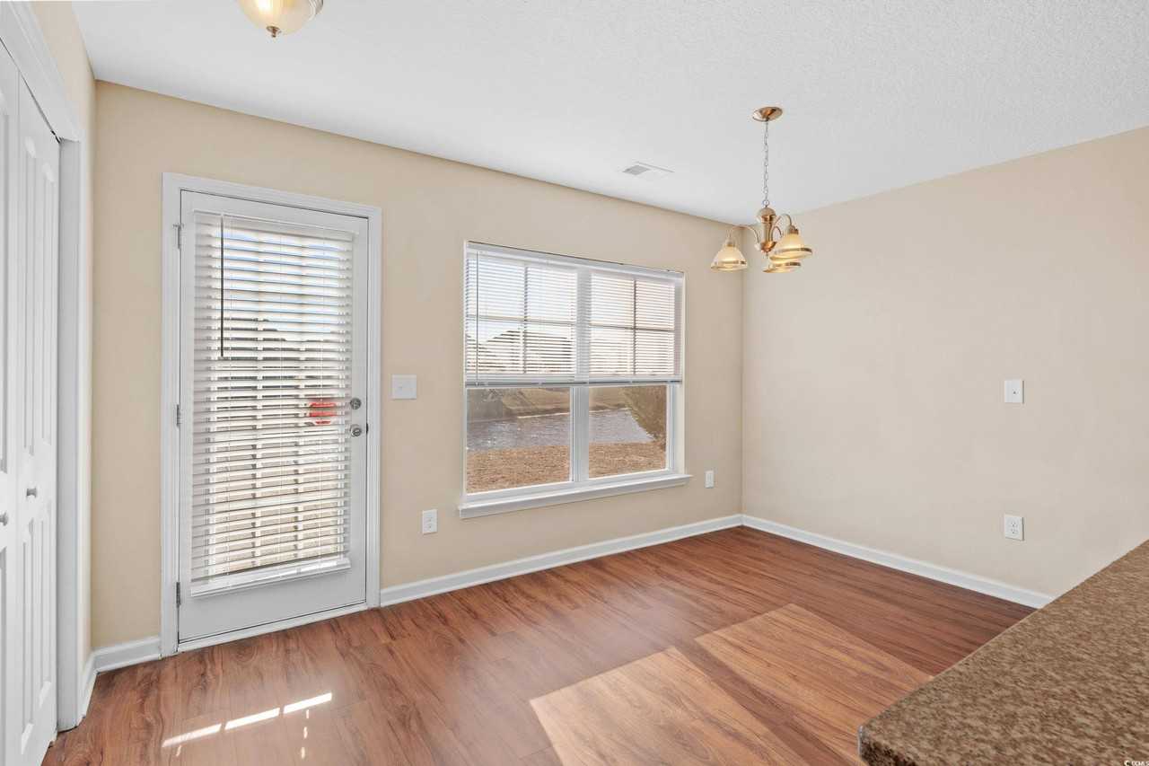 1140 Boleybeg Drive - Photo 5 of 34