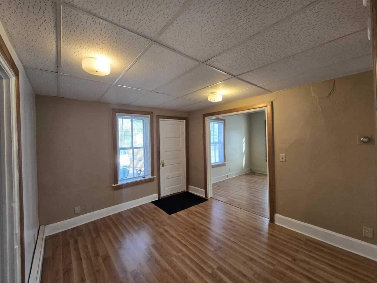 316 Garfield Ave Lower - Photo 3 of 11
