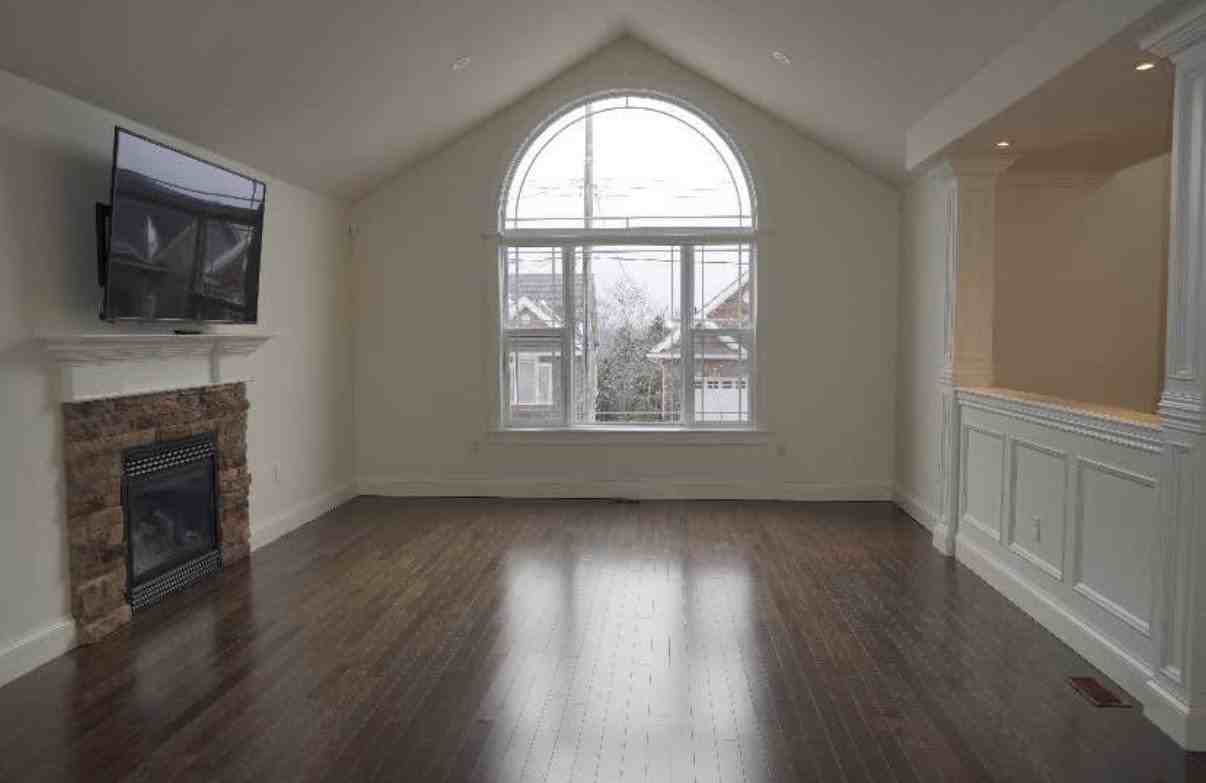 104 Cherrywood Dr - Photo 3 of 18