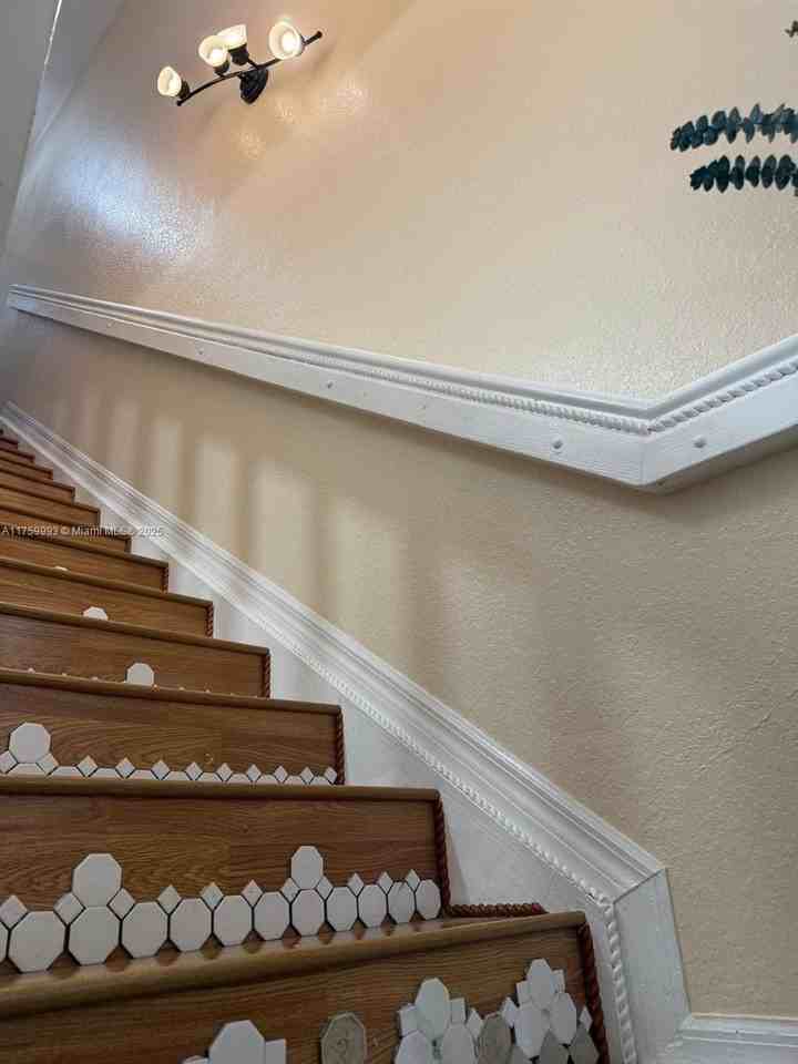 9315 Nw 114th Ln #3 - Photo 7 of 27