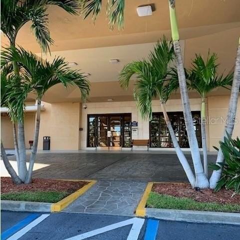 880 Mandalay Ave #S804 - Photo 4 of 32