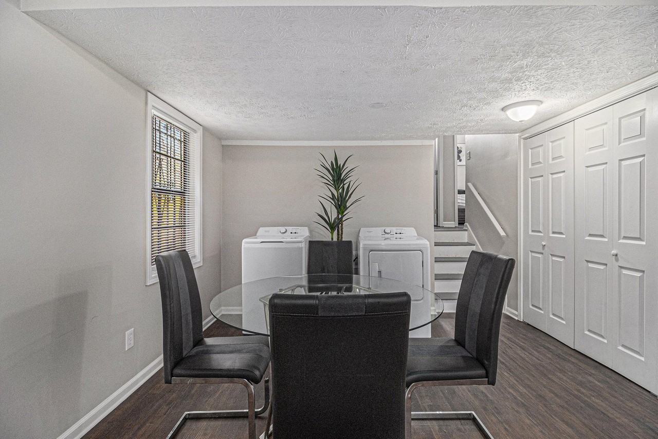 Redan Rd - Photo 5 of 10