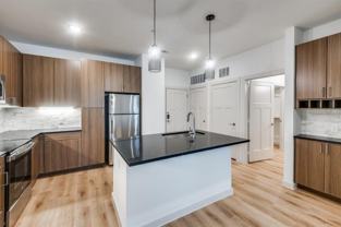 512 N Ewing Ave #315 - Photo 1 of 1