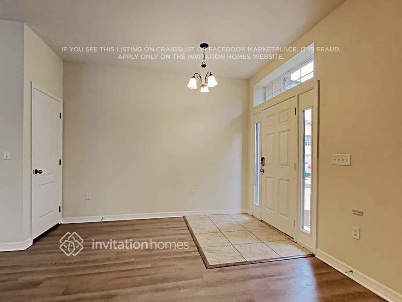 11964 Palm Bay Ct - Photo 3 of 21