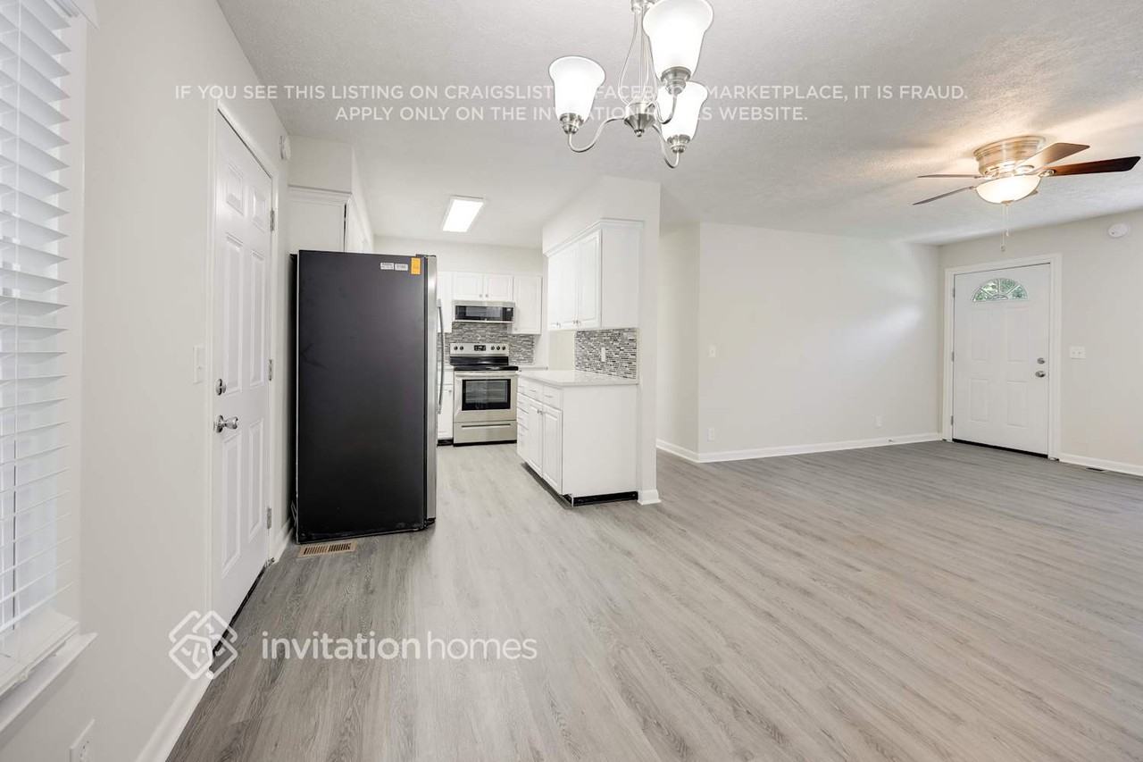 412 Cathy Jo Cir - Photo 6 of 23