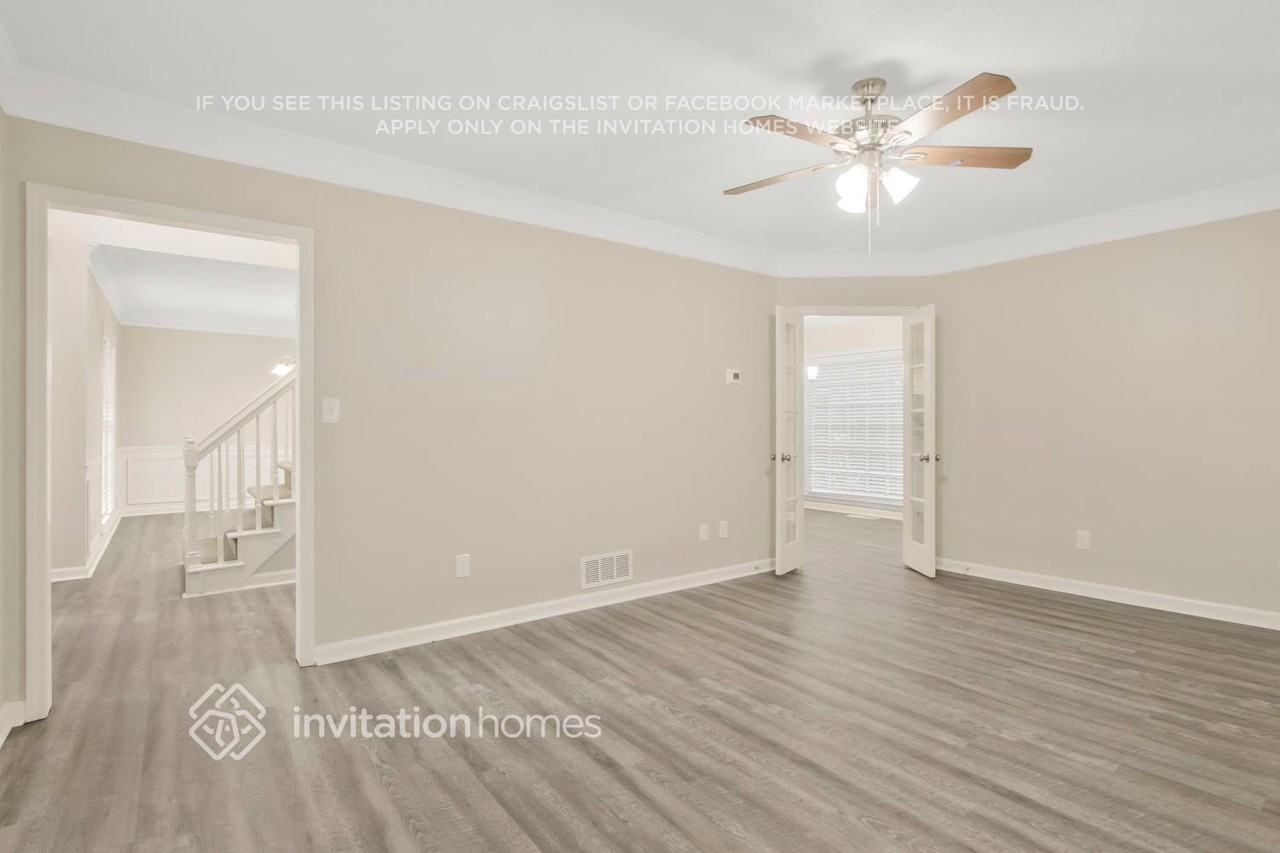 3339 Woodrock Ln - Photo 2 of 23