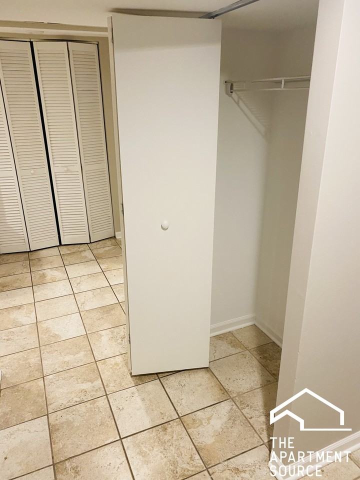 3110 W Fullerton Ave #G - Photo 4 of 9