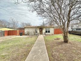 featured image of 822 Southside Dr