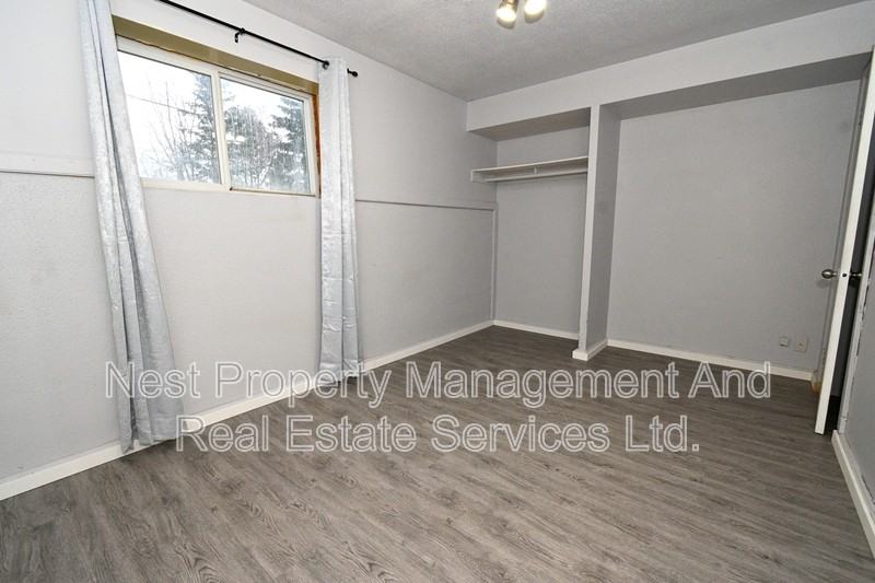 1863 Juniper St #B - Photo 5 of 8
