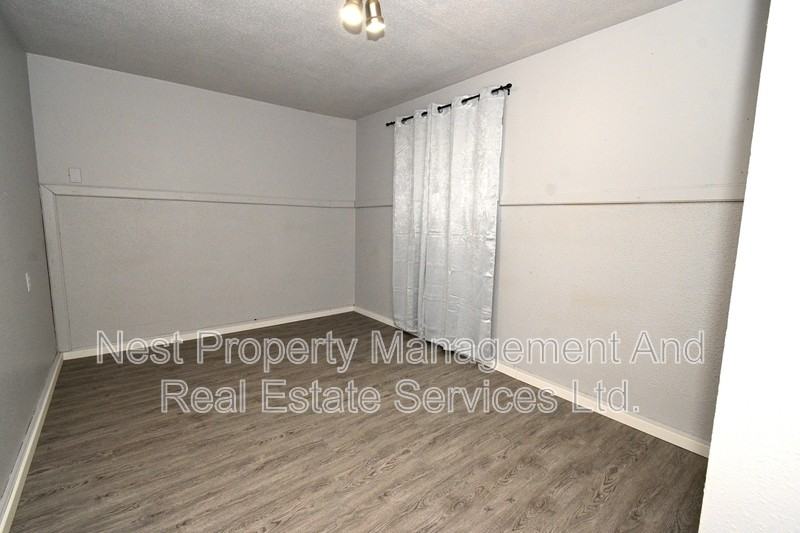 1863 Juniper St #B - Photo 6 of 8