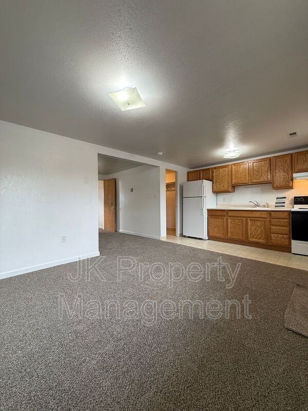 4000 Ella Ave #03 - Photo 2 of 12