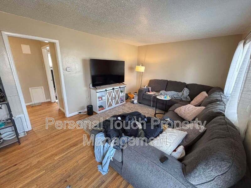 1828 7th Ave S - Photo 3 of 13