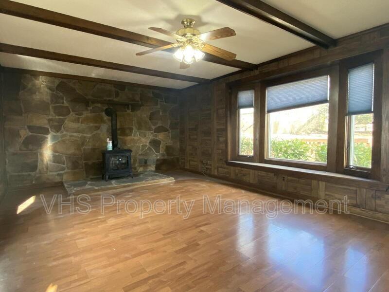 18135 Lee Hwy - Photo 2 of 29