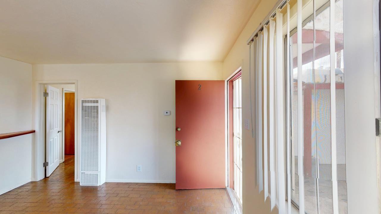 310 Harvard Dr Se - Photo 2 of 27