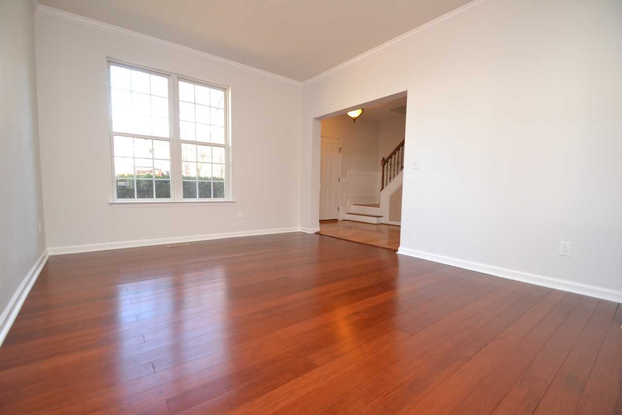 900 Creek Haven Dr - Photo 6 of 50