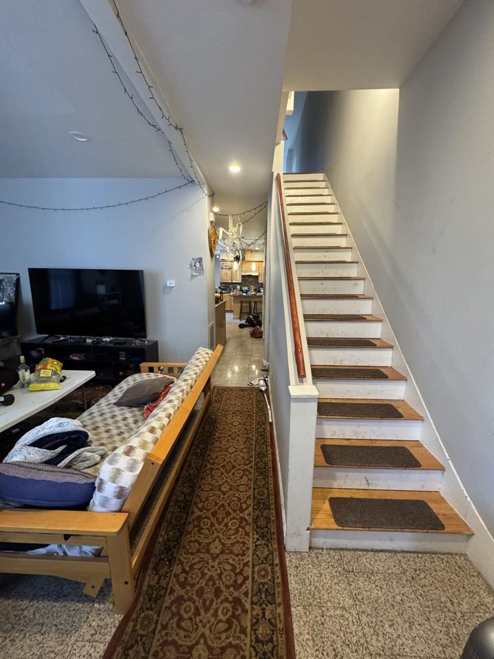 47 Allston St - Photo 4 of 32