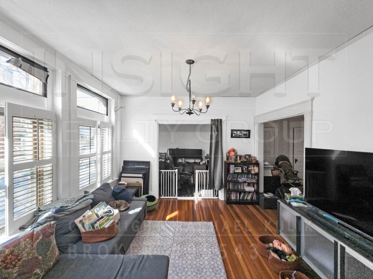 27 Lakeville Rd #A - Photo 3 of 10