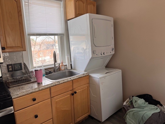 46 Ash St - Photo 2 of 14