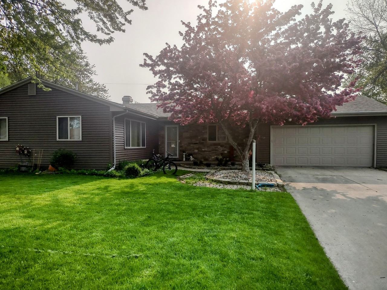 1109 Deerfield Ave #NA - Photo 3 of 10